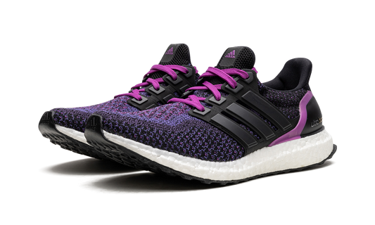 ULTRABOOST WMNS "Shock Purple" AQ5935