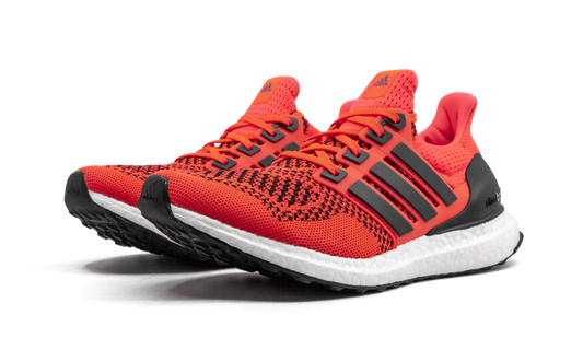 UltraBOOST "Solar Red" FU6648