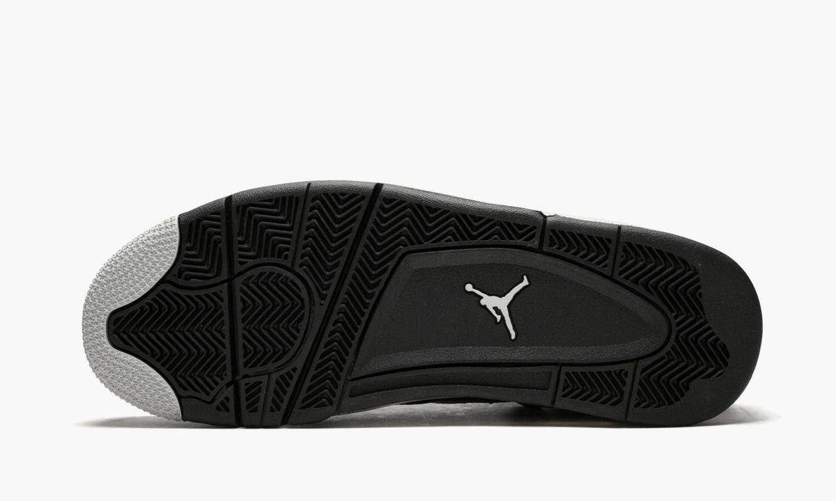 Air Jordan 4 Retro LS “Oreo” Sneakers - Vintage Inspired