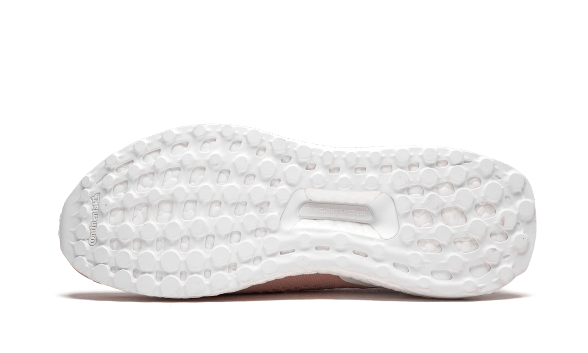 Ace 16+ Kith UltraBoost "KITH FLAMINGOS" CM7890