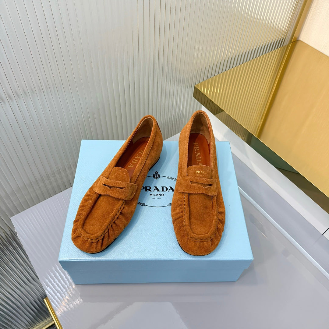 Prada 26s Loafer Tan Brown Suede Leather 837702