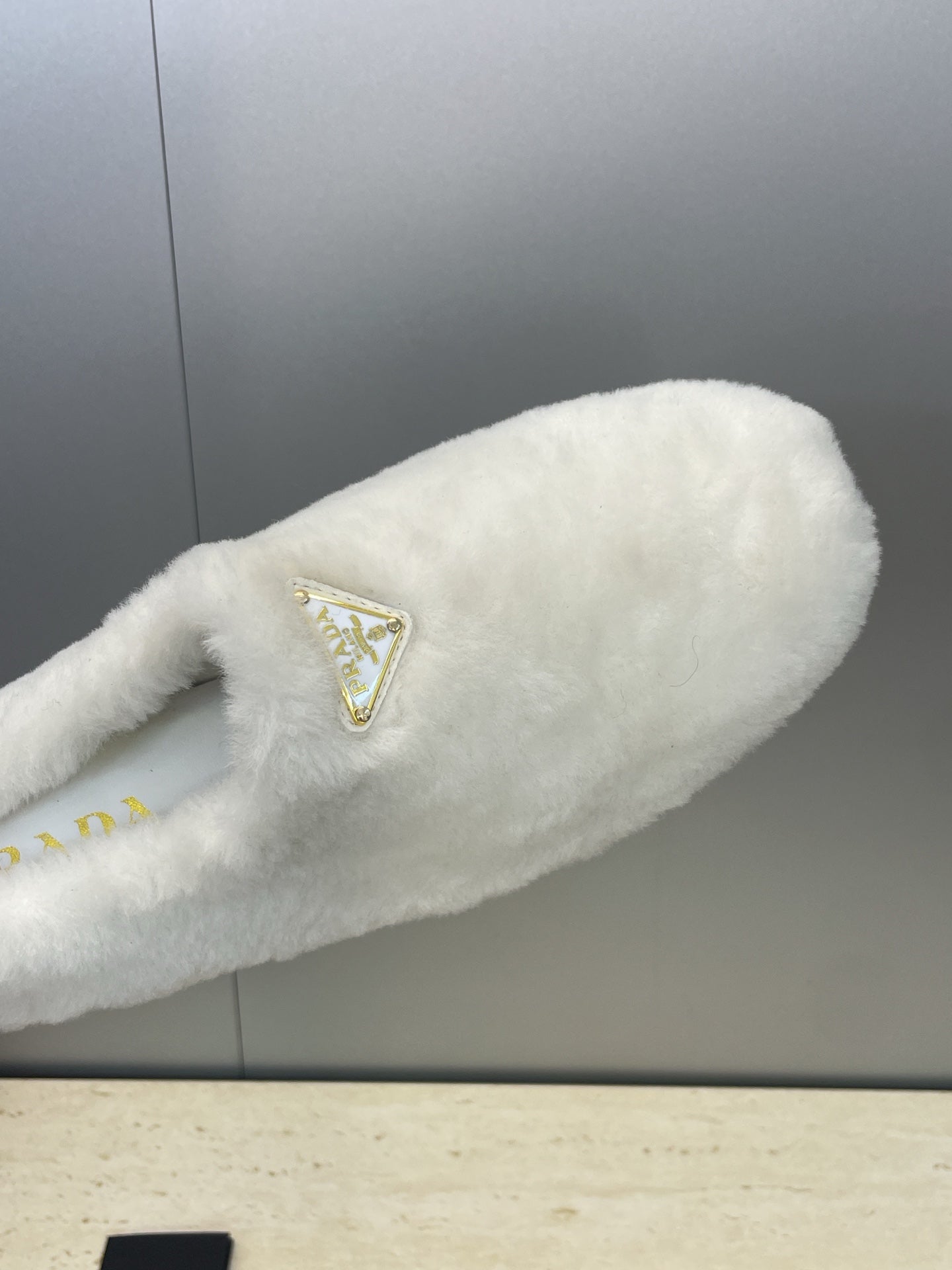 Prada 25s Slide White Shearing 551887