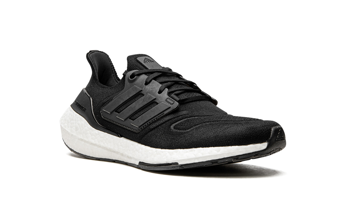 Ultraboost 22 "Core Black" GX3062