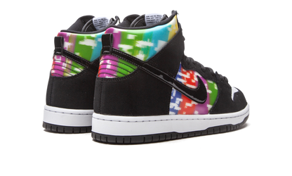 SB Dunk High "TV Signal" CZ2253 100