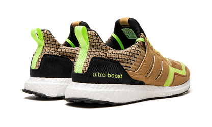 Ultraboost 5.0 DNA "Mesa Signal Green" GX5255