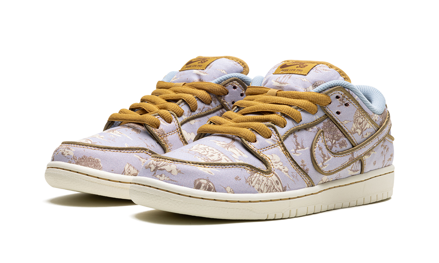 SB Dunk "Pastoral Print" FN5880 001