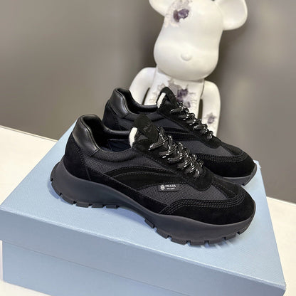 Prad 26ss Milano Logo Label Sneakers Black Mesh Suede 951932