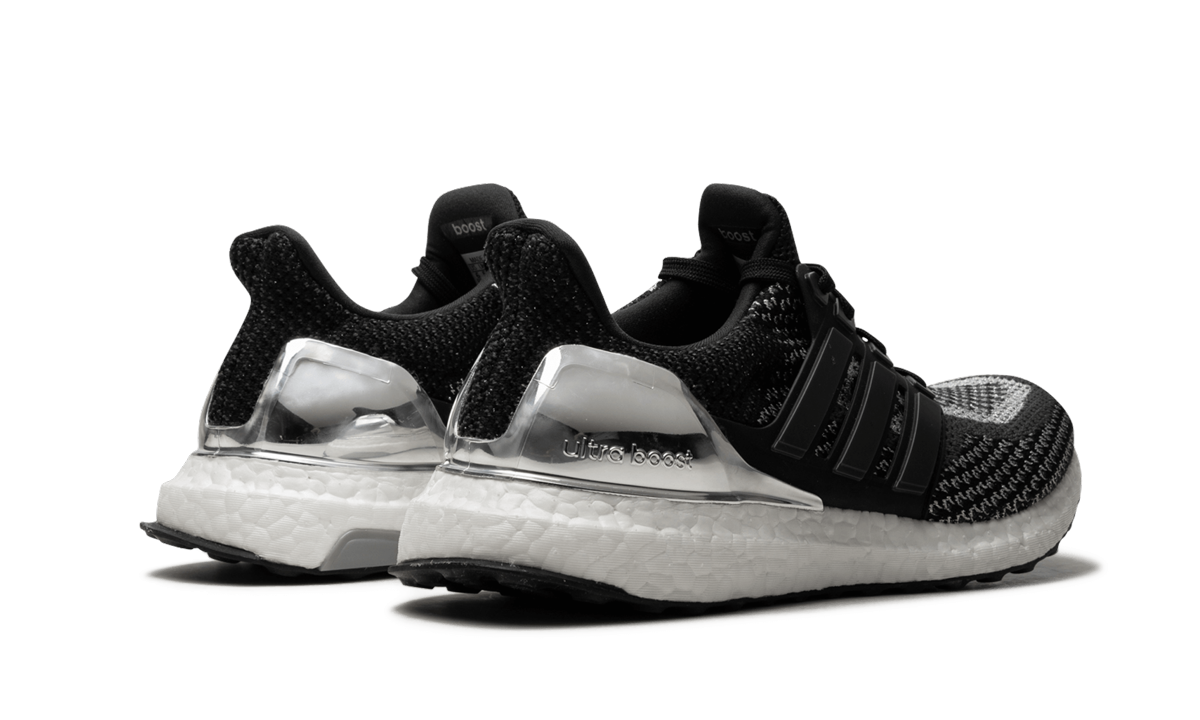 UltraBOOST GS "Silver Medal" BA9615