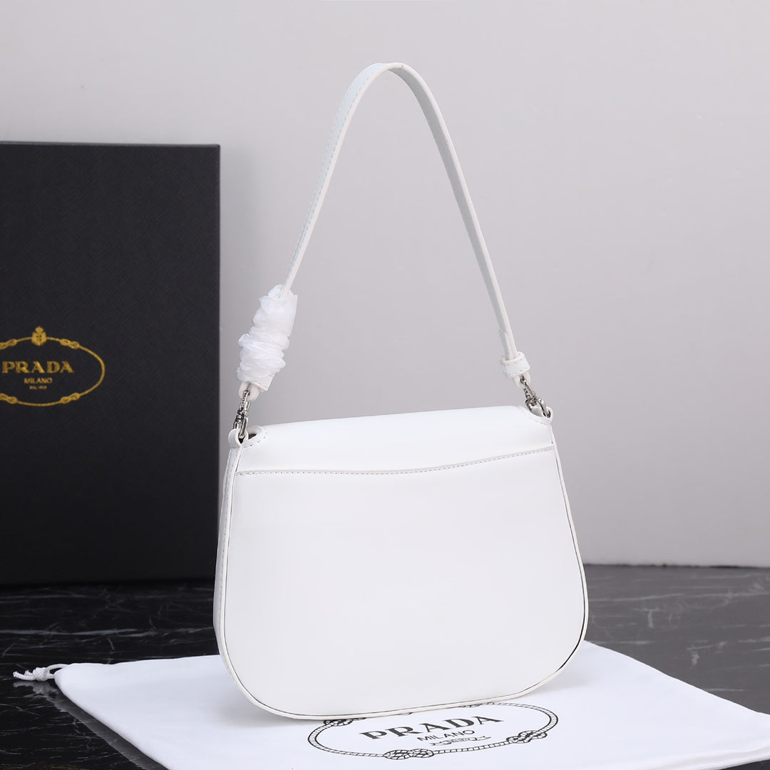 PRA 23 BAG IN BLACK CALFSKIN SILVER HARDWARE