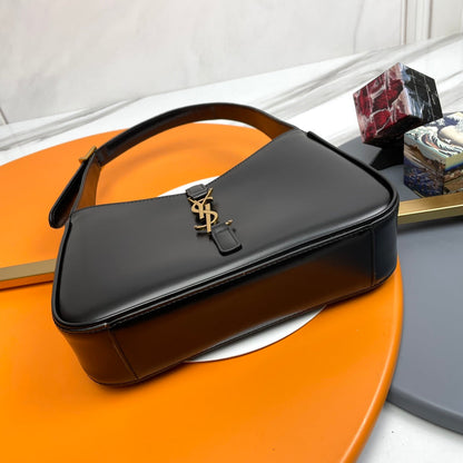 YSL Le 5 À 7 Hobo Bag 25cm Black with Gold hardware in Cowhide 285549