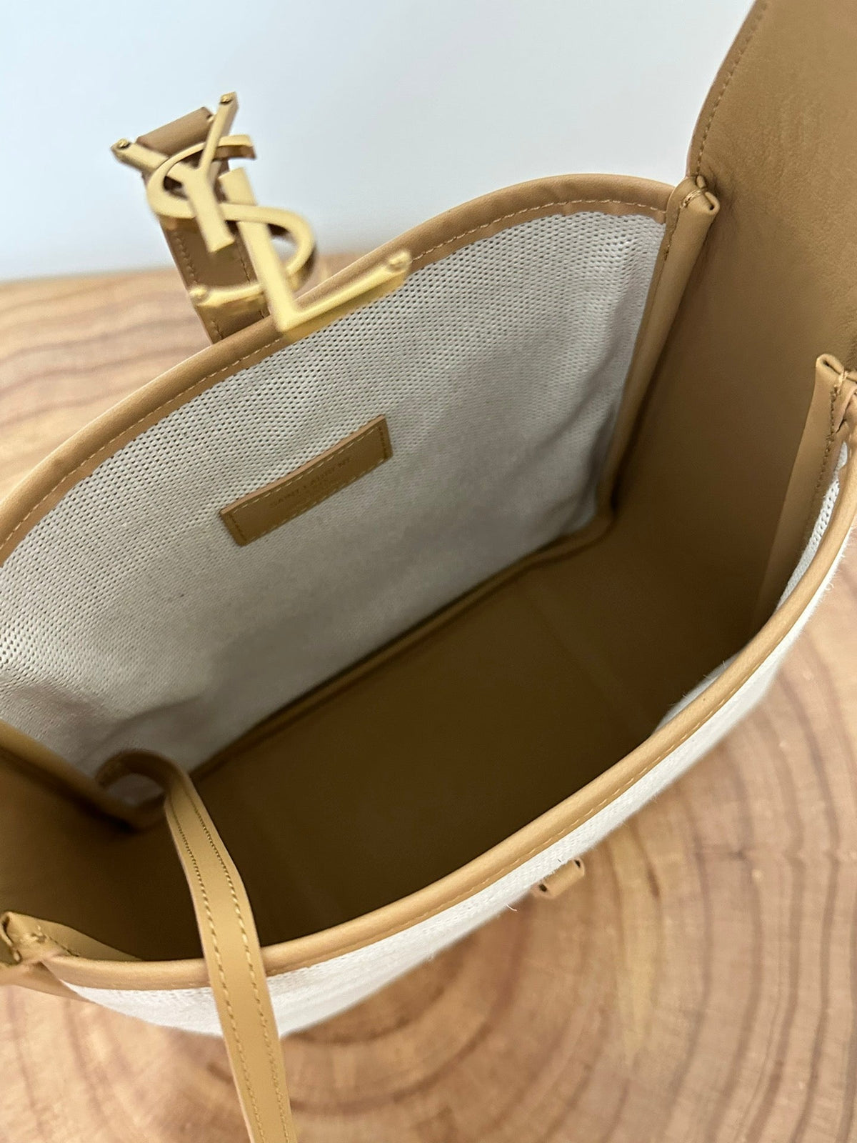 le 5a7 small 23 cream canvas brown calfskin