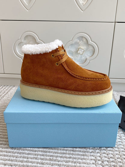 Prada Chukka Boots Caramel Suede White Shearing 564162