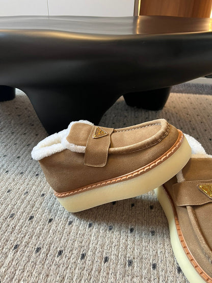Prada 25s platform ankle boots light brown suede and wool 538440
