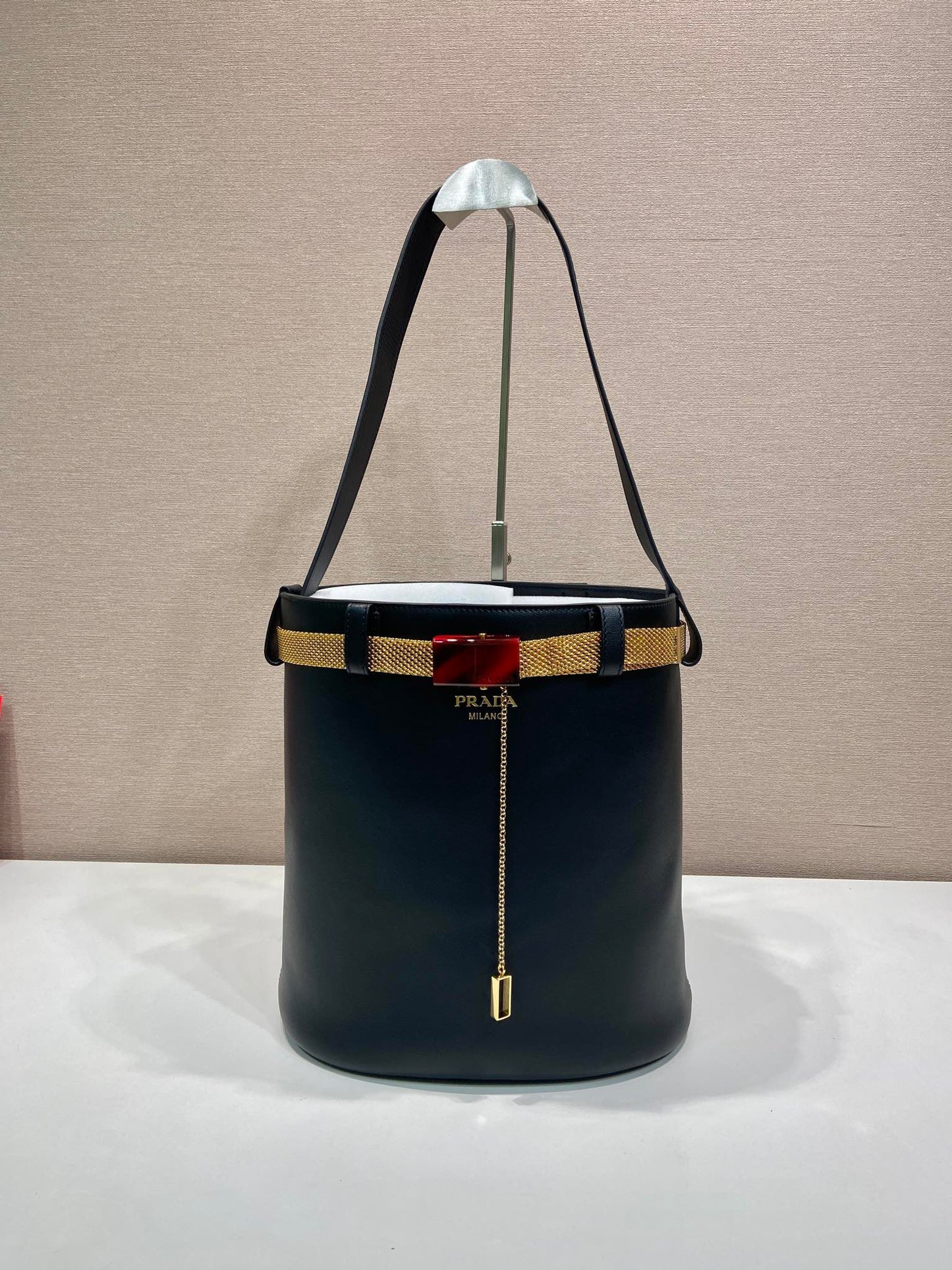 PRA bucket bag iron chain belt black leather 341179