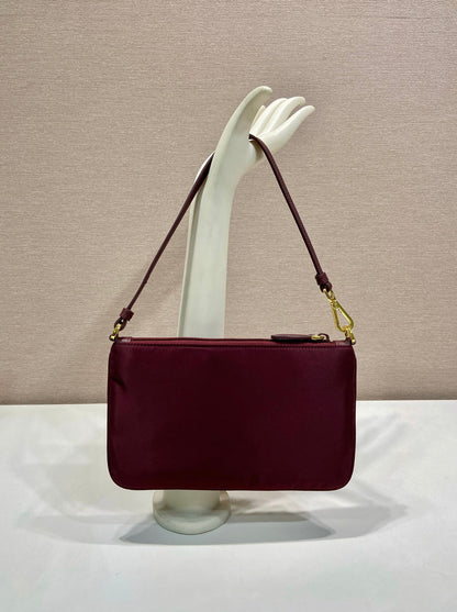 PRA vintage shoulder bag burgundy nylon fabric 280823