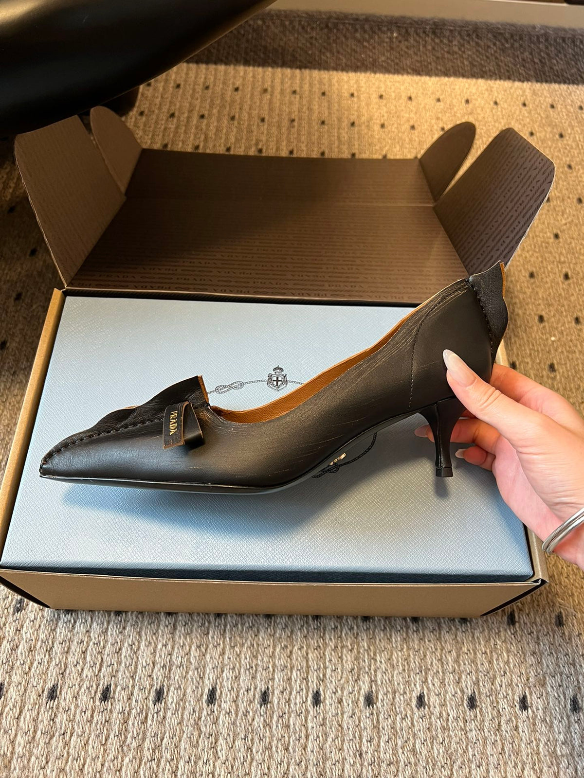 Prada Antiqued Pumps 55mm Black Tan Calfskin 606399