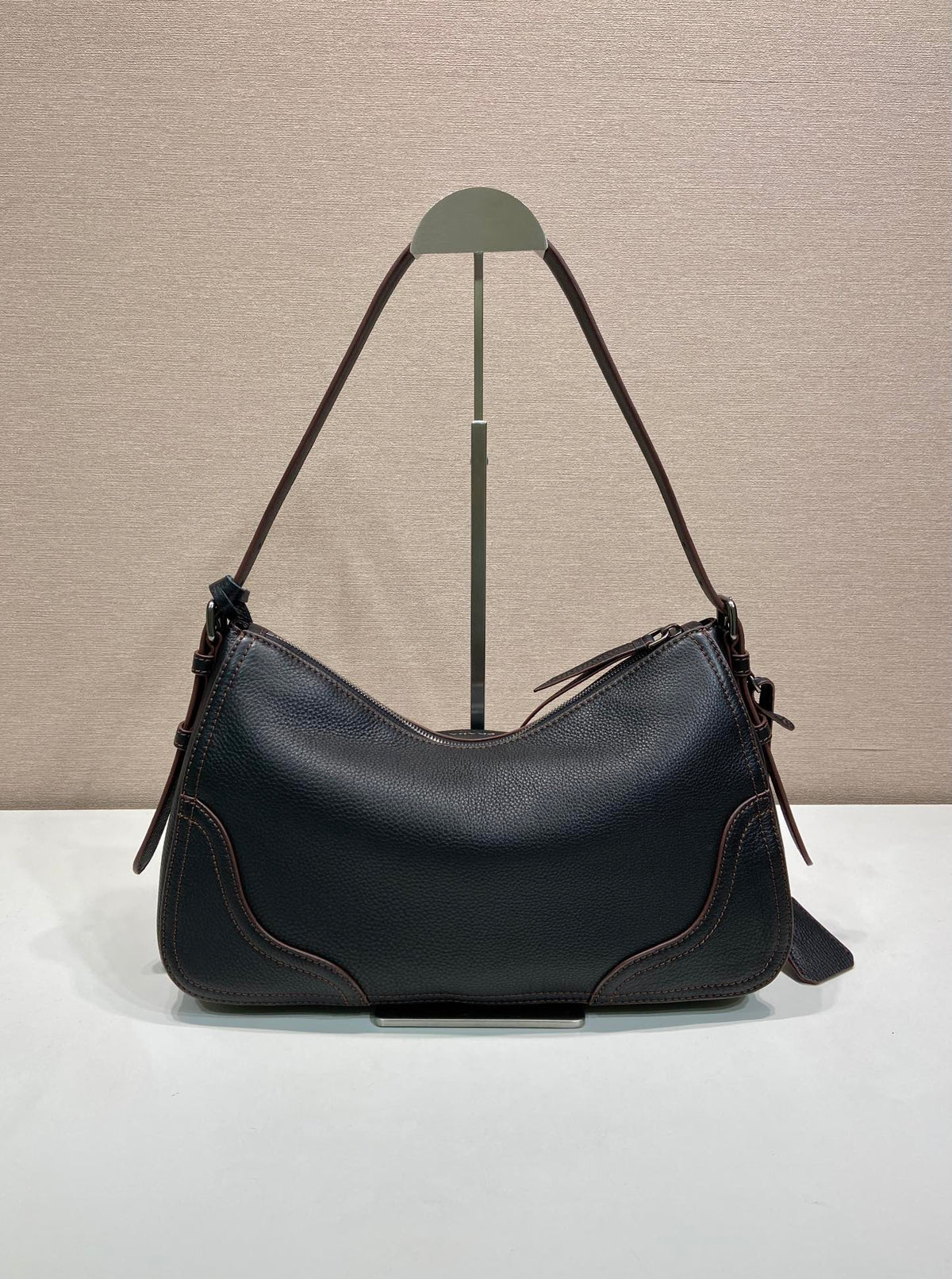 Prada Aimèe Large Shoulder 36cm Bag Black Cowhide
