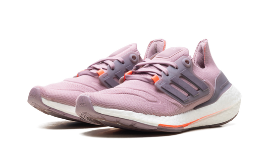 ULTRABOOST 22 WMNS "Magic Mauve" GX5588