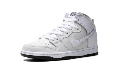 SB Dunk High "Antihero" HM5837 100