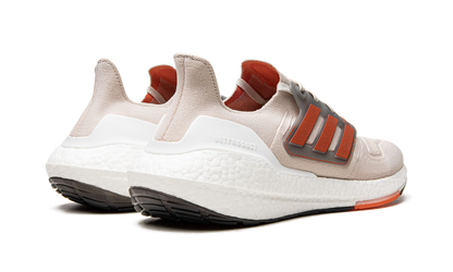 Ultraboost 22 "Impact Orange" GX6643