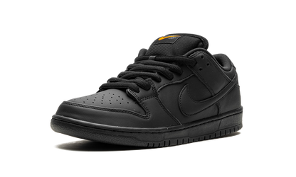 SB Dunk "Triple Black" FJ1674 001