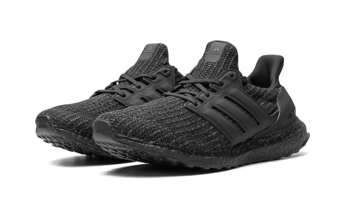 UltraBOOST "Triple Black" F36641