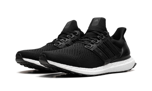 Ultraboost 1.0 Wmns "Black/White" HQ4206