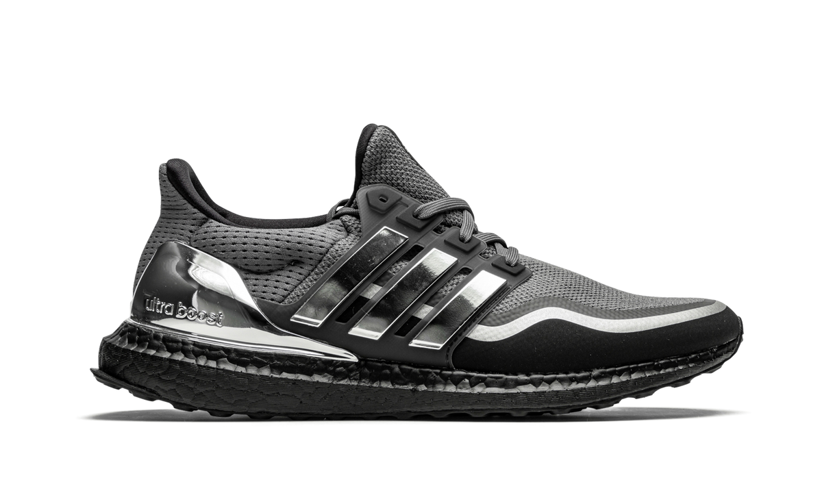 Ultraboost MTL "Silver Metallic" EG8103