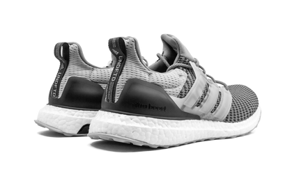 Ultraboost UNDFTD "Undefeated" CG7148