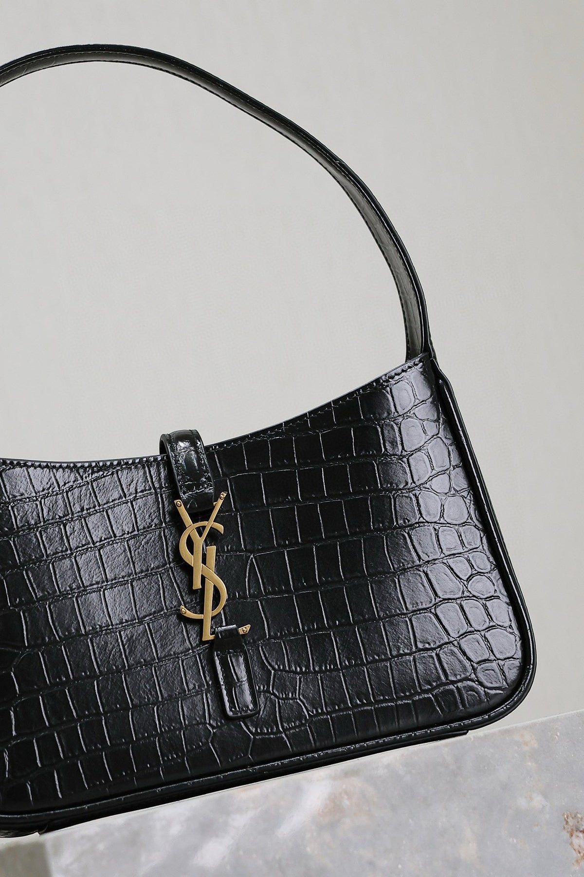 Le 5 a 7 Bag 25cm Black Crocodile Pattern Calfskin Ghw