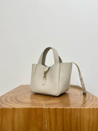 YSL Le 5 À 7 Baby Bea Cream Grained Leather