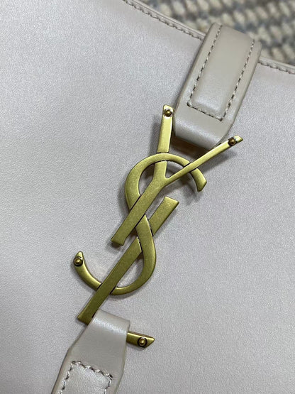 YSL Le 5 À 7 Hobo Bag 25cm Off White Cowhide