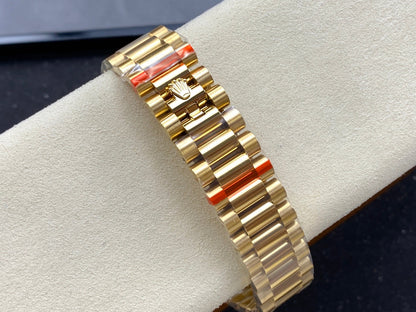 Rolex Day-Date 36mm Yellow Gold With Black Dial