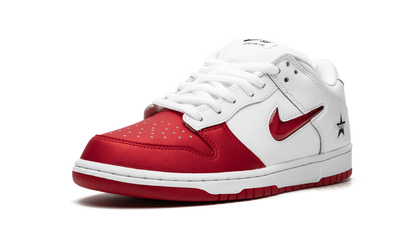 SB Dunk Low "Supreme - Jewel Swoosh Red/White" CK3480 600