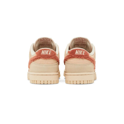 Nike Dunk Low 'Terry Swoosh' W (2022)