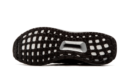 UltraBOOST "Triple Black 3.0" BA8920