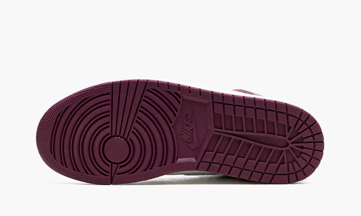 Air Jordan 1 Retro High OG “Bordeaux” Sneakers - Style Staple