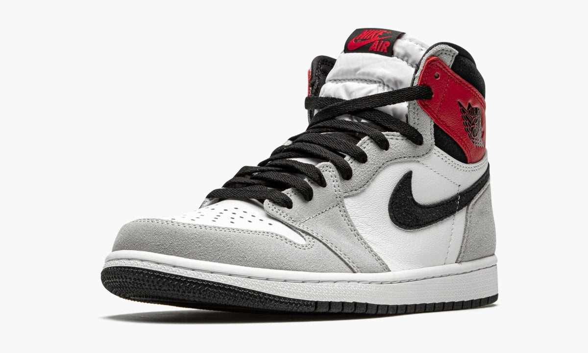 Air Jordan 1 Retro High OG “Light Smoke Grey” Sneakers - Court Classic