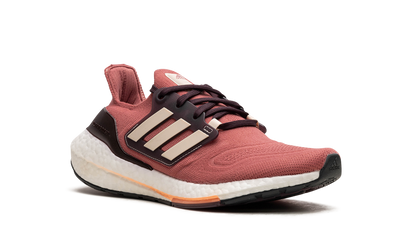 ULTRABOOST 22 WMNS "Wonder Red Bliss Orange" GX6670