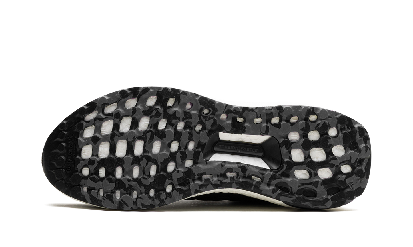 Ultraboost 5.0 DNA "BP2" HR0518
