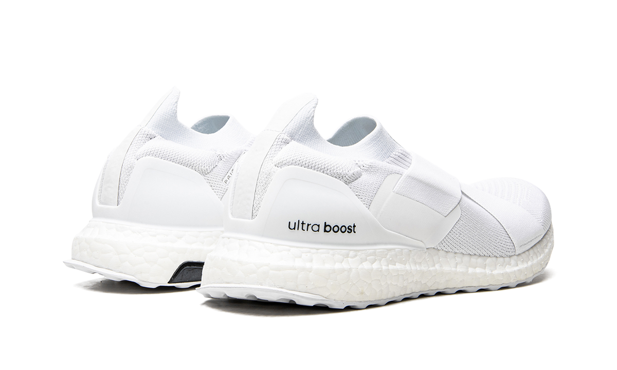 ULTRABOOST SLIP ON DNA WMNS "Cloud White" H02815