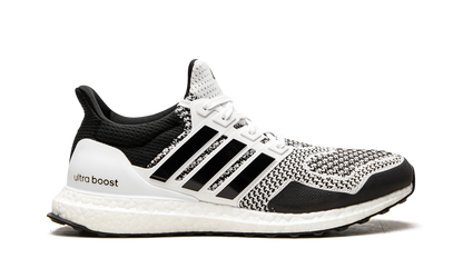 UltraBoost 1.0 DNA "Cookies And Cream" H68156