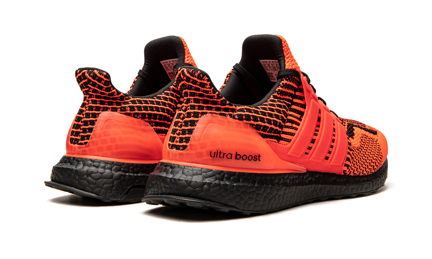 UltraBoost 5.0 DNA "Solar Red / Core Black" G54961