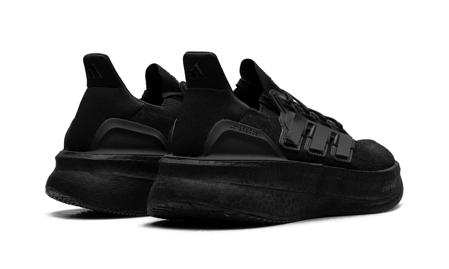 Ultraboost 5 WMNS "TRIPLE BLACK" ID8847