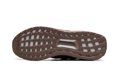 ULTRABOOST 1.0 WMNS "Wonder Oxide" GY9903