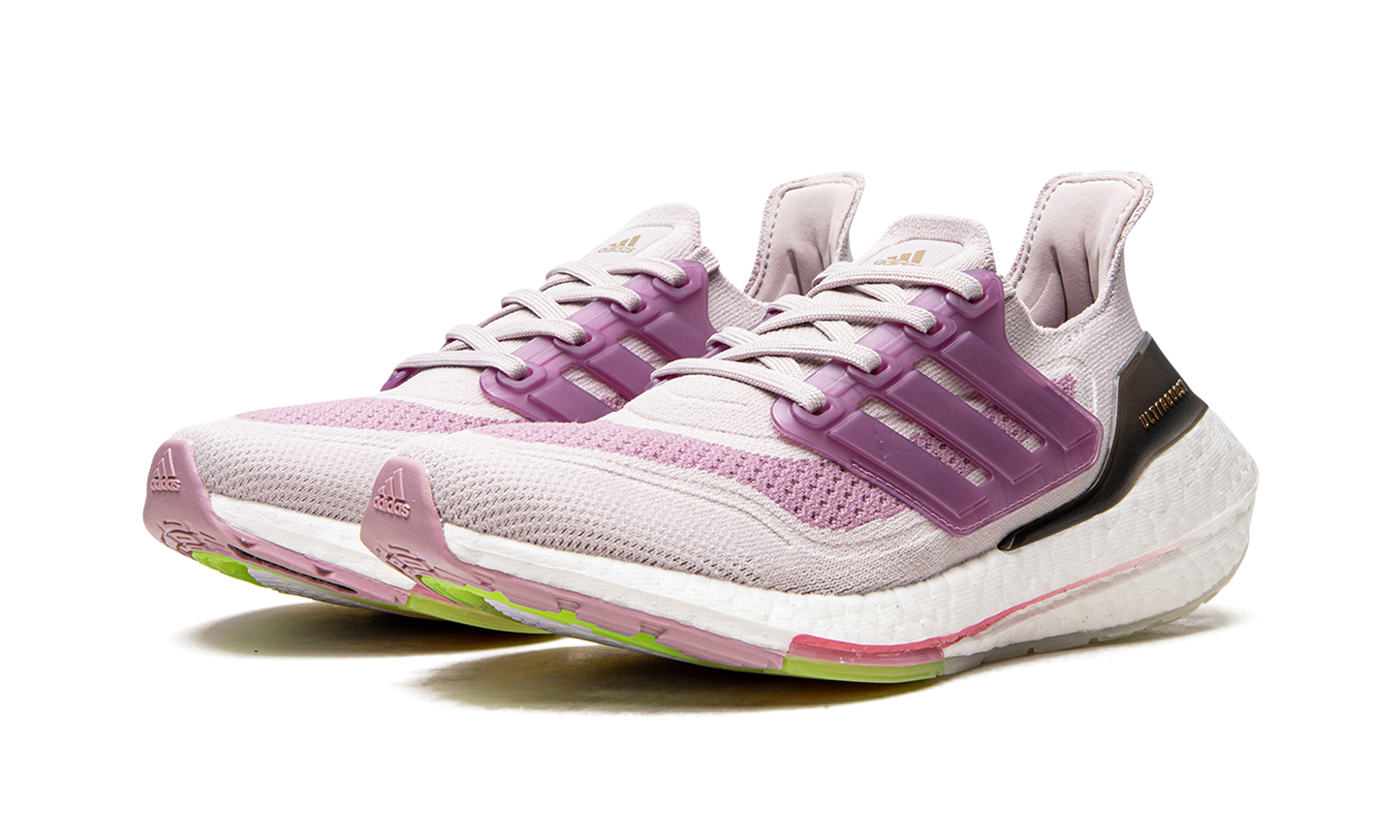 ULTRABOOST 21 WMNS "Ice Purple" S23831