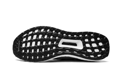 ULTRABOOST 4.0 DNA "Grey" FY9319