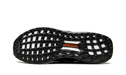 Ultraboost 4.0 DNA "Core Black" FY9121