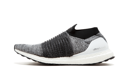 UltraBoost Laceless "Oreo" BB6141