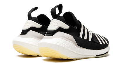 Y-3 Ultraboost 22 "Chalk Pearl" GX1079